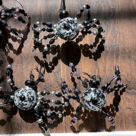 🆕🕷️5 ANTHROPOLOGIE Beaded Spider Ornaments🕷️ - Picture 10 of 11